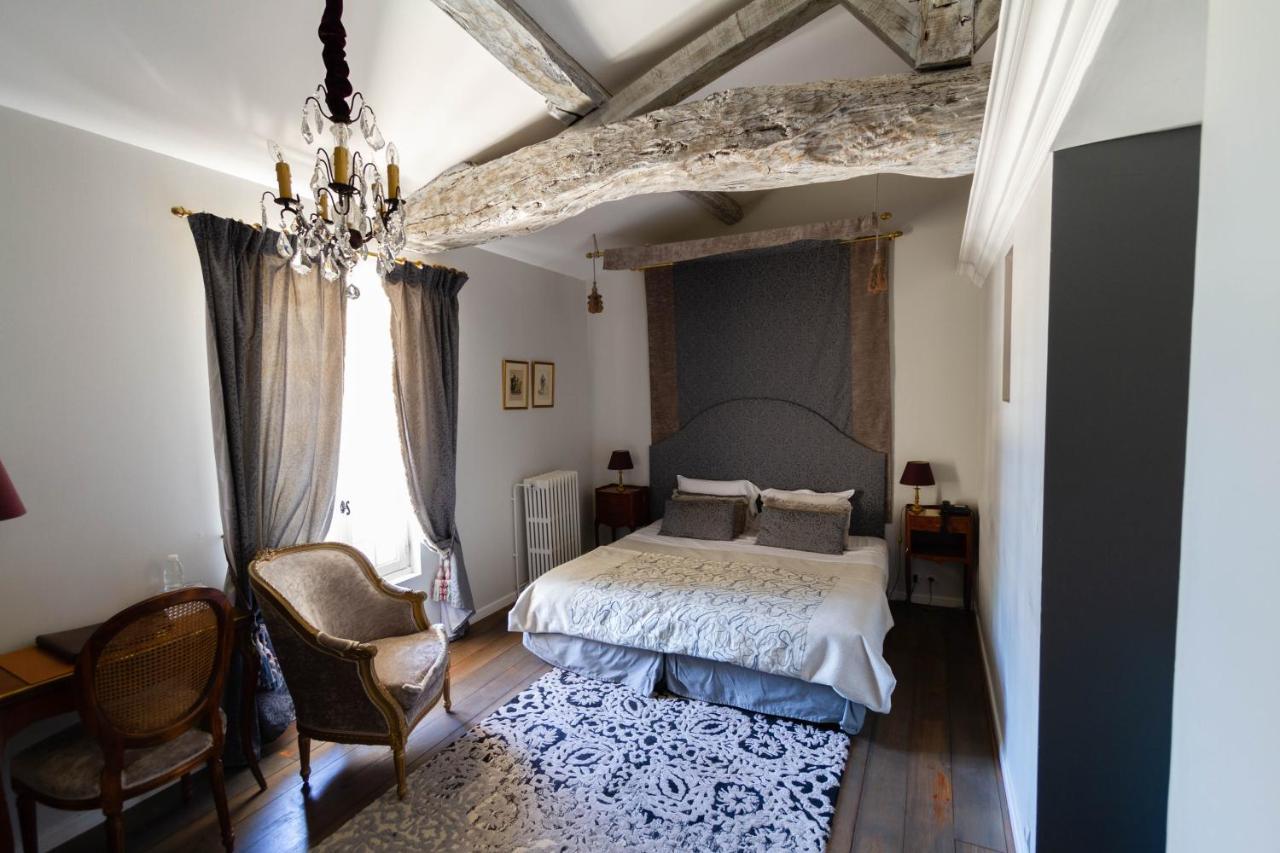 Chateau De Lantic Мартияк Екстериор снимка