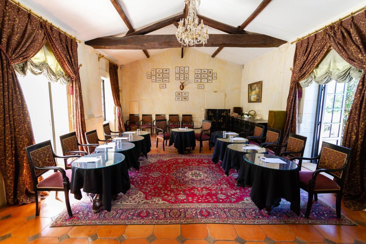 Chateau De Lantic Мартияк Екстериор снимка