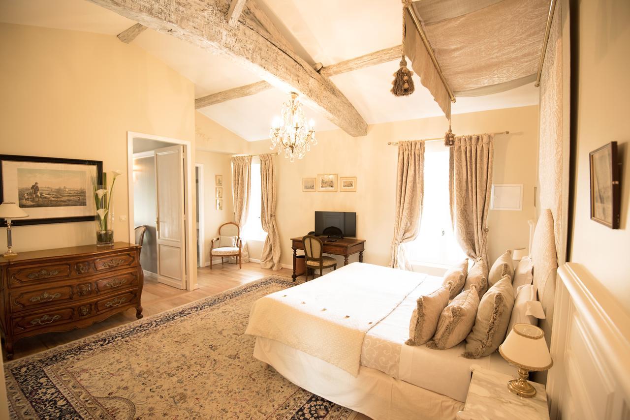 Chateau De Lantic Мартияк Екстериор снимка